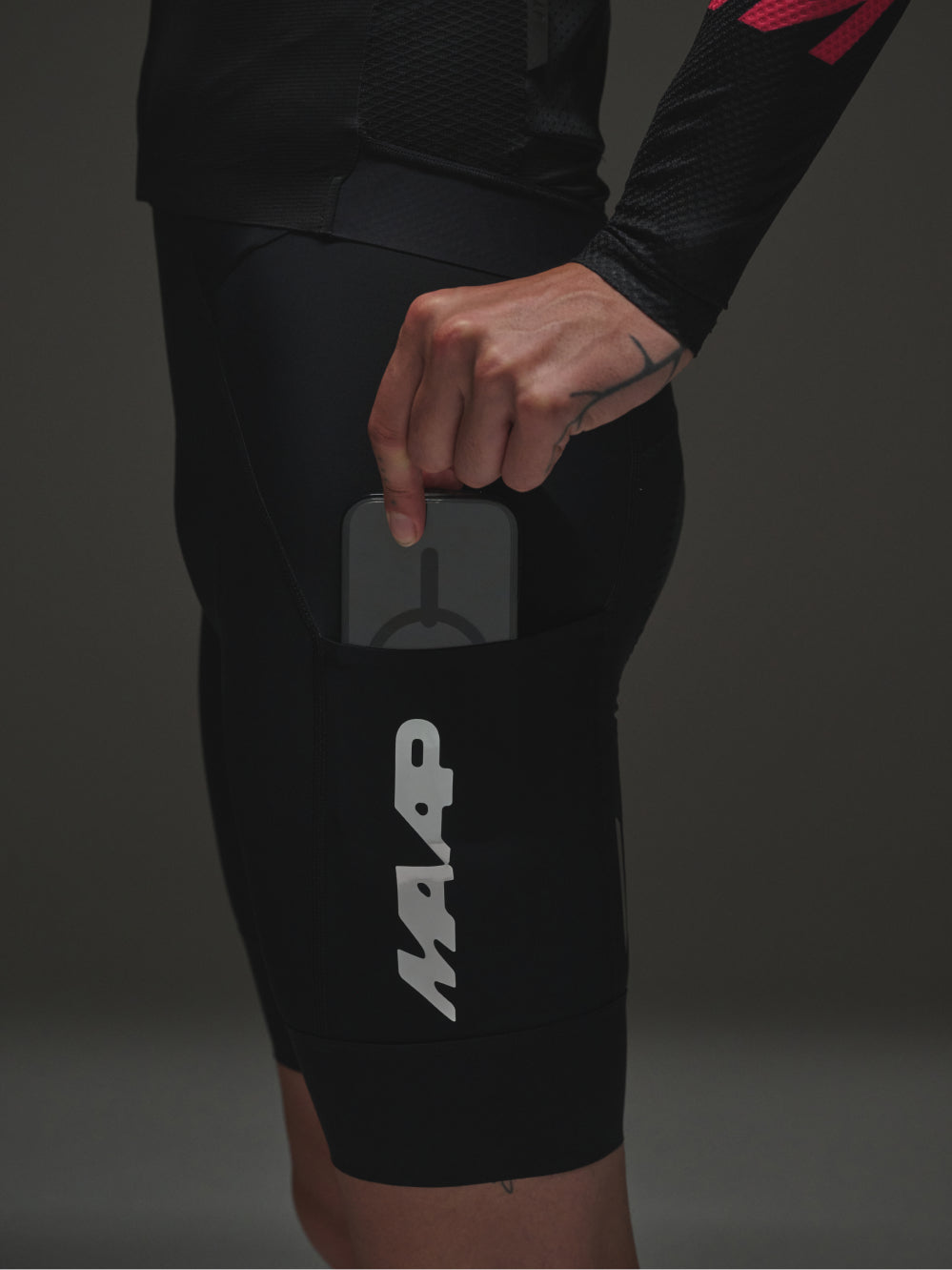 MAAP x Bleach Team Bib Evo Cargo