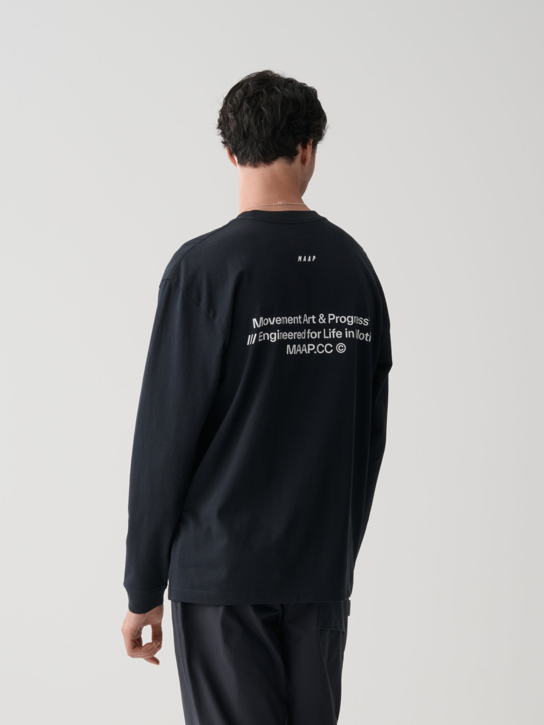 Essentials Print LS Tee