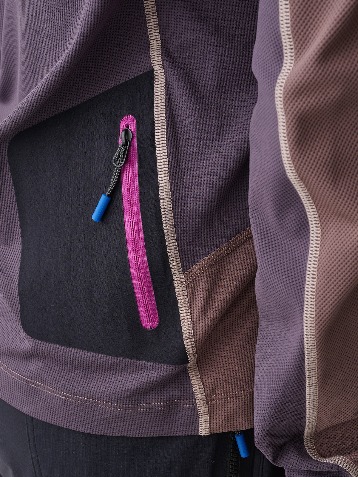 Women's Alt_Road™ Tech LS Tee