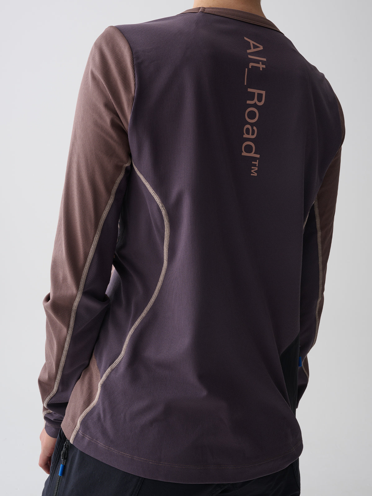 Women's Alt_Road™ Tech LS Tee