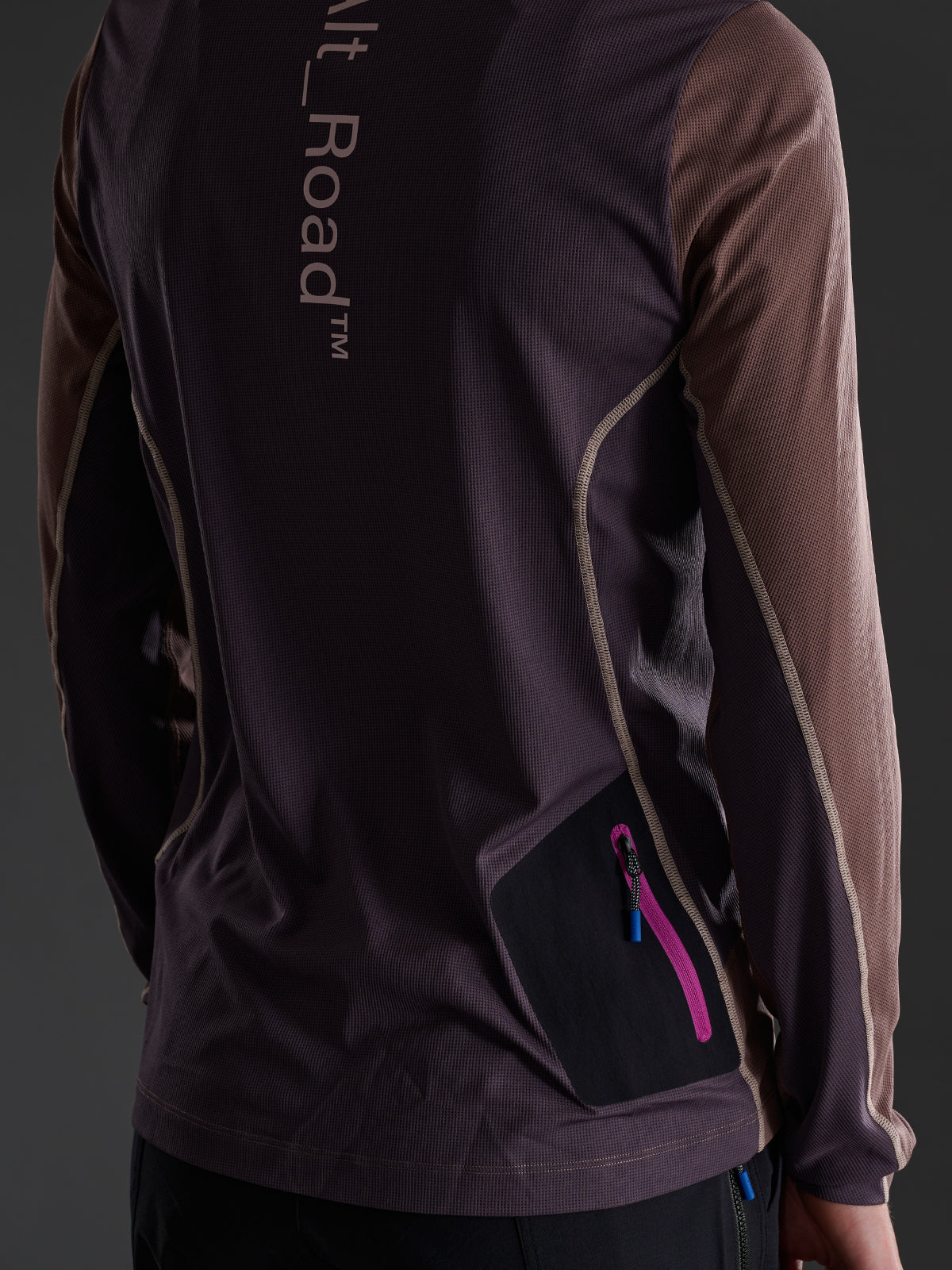 Women's Alt_Road™ Tech LS Tee